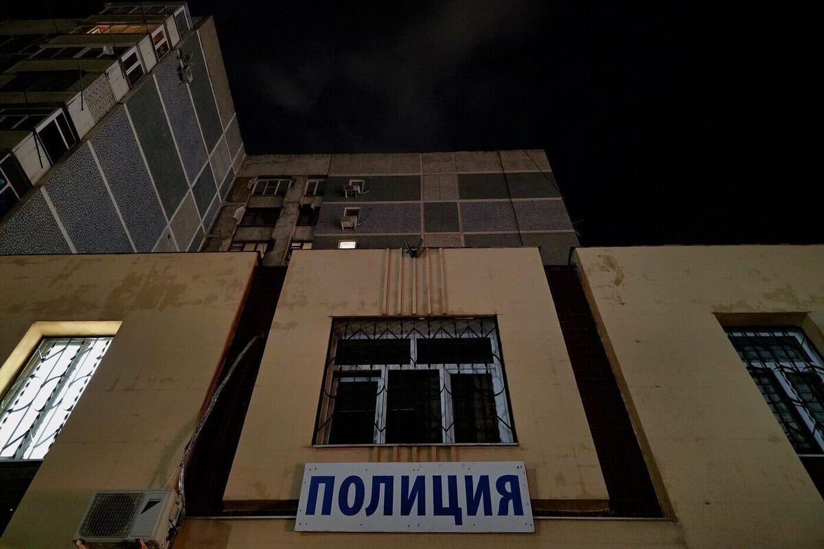 В Краснодаре 13-летнюю девочку запугали уголовным делом и выманили 1,25 млн рублей