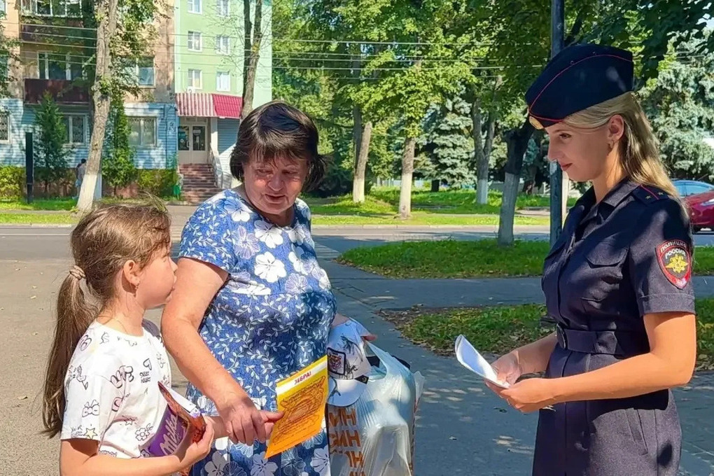 Курские автоинспекторы 1 сентября взяли под контроль безопасность школьников