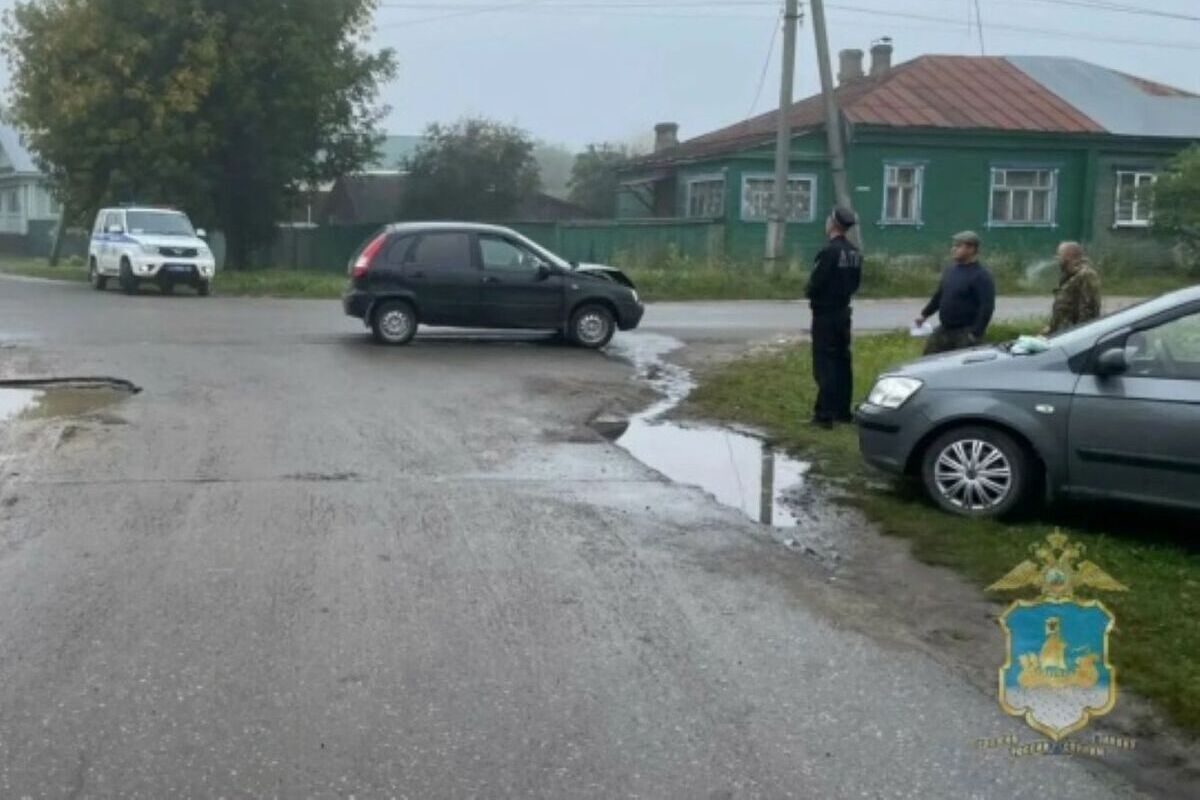 Костромские ДТП: в Макарьеве при столкновении двух авто пострадала 9-летняя девочка