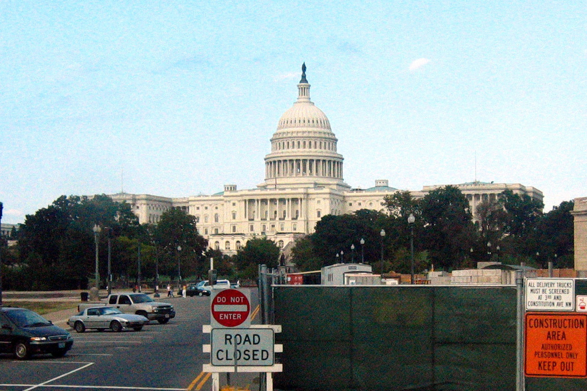В Конгрессе США завис законопроект об "адских" санкциях против России