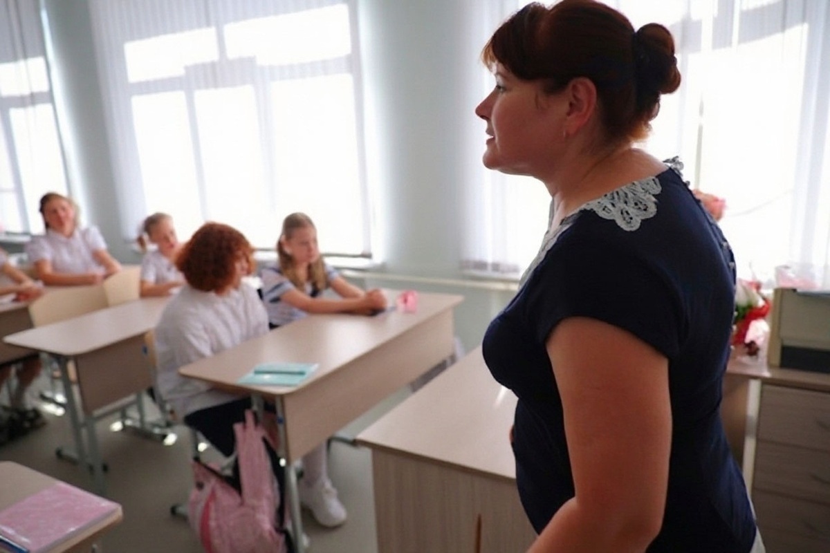 Волгоградским родителям рассказали о главных угрозах для детей в интернете