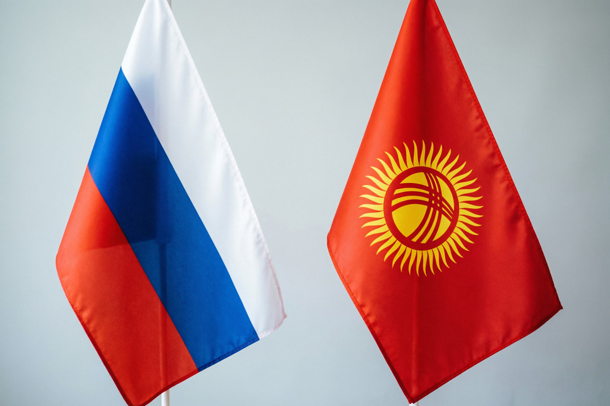 Глава РФ оценил внимание президента Киргизии к русскому языку