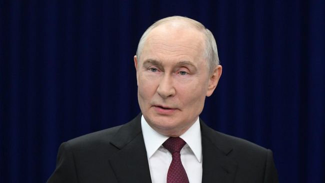 Россия не трогала гражданские суда, заявил Путин