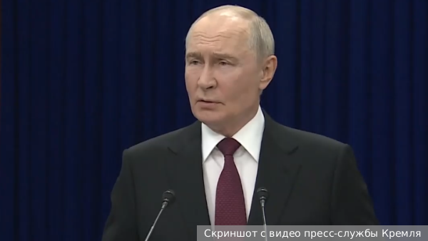 Путин: Желающие нас слопать могут схлопотать и по зубам