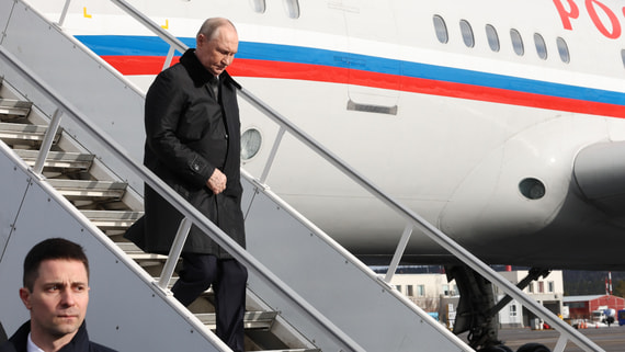 Путин прибыл во Владивосток