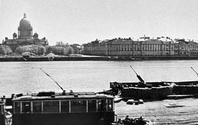 Любовь под обстрелами: как в блокадном Ленинграде играли свадьбы