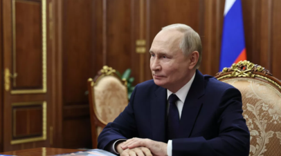 Ушаков заявил об отсутствии у Путина планов встречаться с Рэтклиффом в Москве