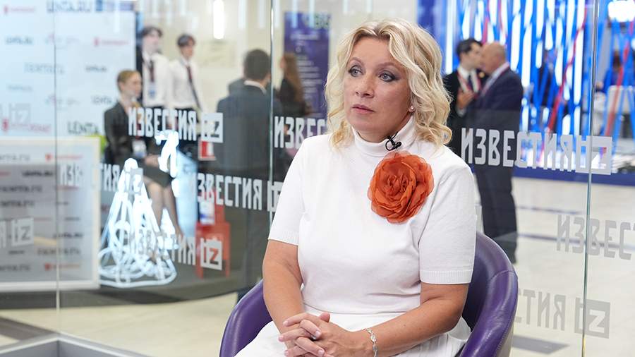Захарова рассказала об изменении подхода Запада к вмешательству в дела стран