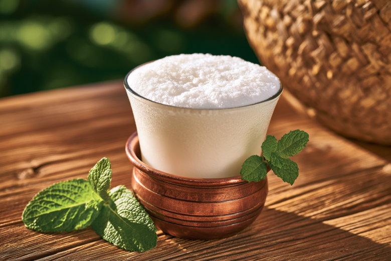 Назван напиток, который избавит от чувства тяжести после плотного обеда