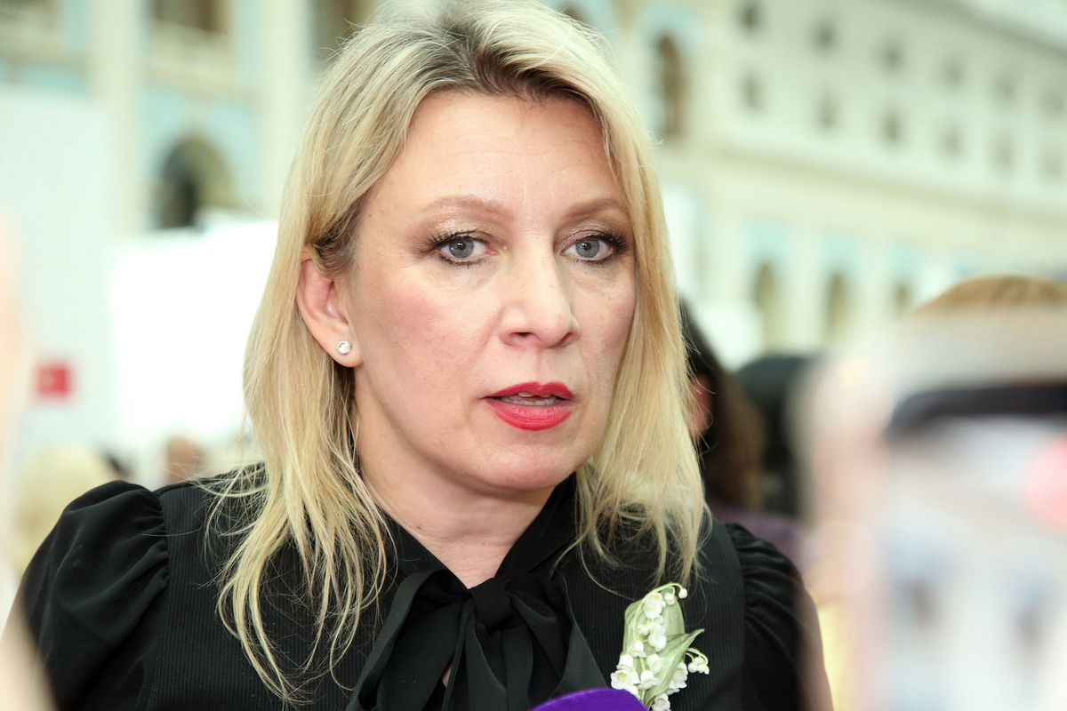 Захарова сообщила о дипфейках с изображением российского политика