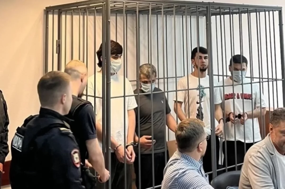 Обвиняемых в гибели футболиста Ерошевича приговорили к срокам до 11 лет