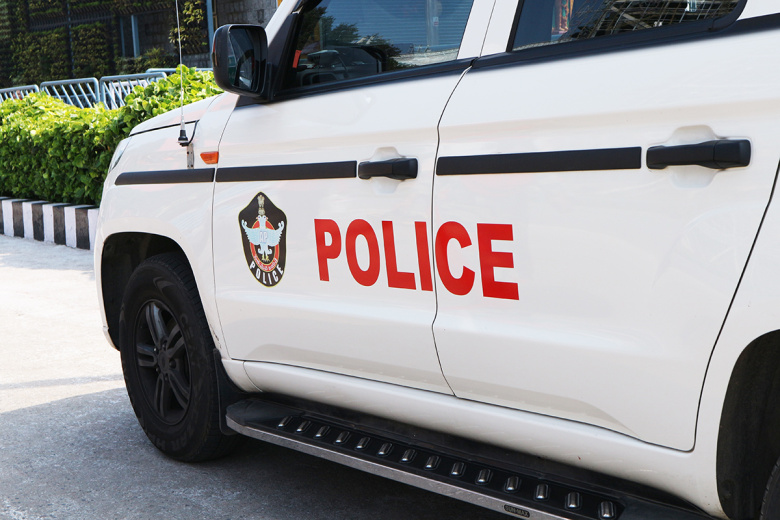 Беременную блогершу привязали к дереву, подожгли и оставили умирать