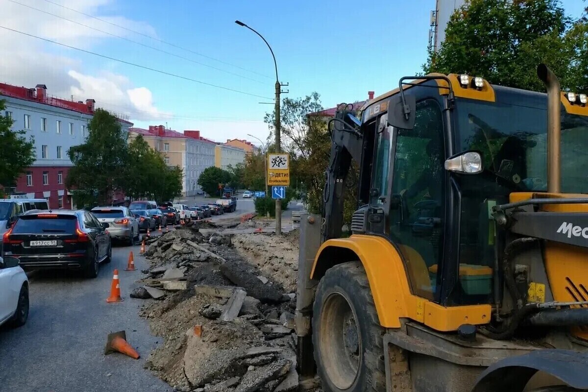 На Карла Маркса выделили 4 тыс. метров дороги для машин и 1,5 тыс. метров для ног