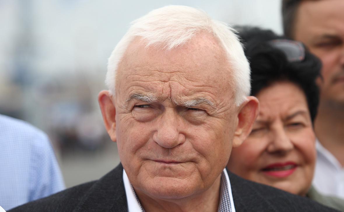 Лешек Миллер заявил, что устал от предупреждений Туска об угрозе России