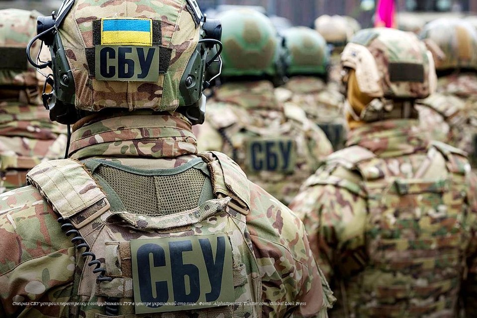 Безнаказанно похищать на Украине можно только мирных: Спецназ СБУ устроил перестрелку с сотрудниками ГУР