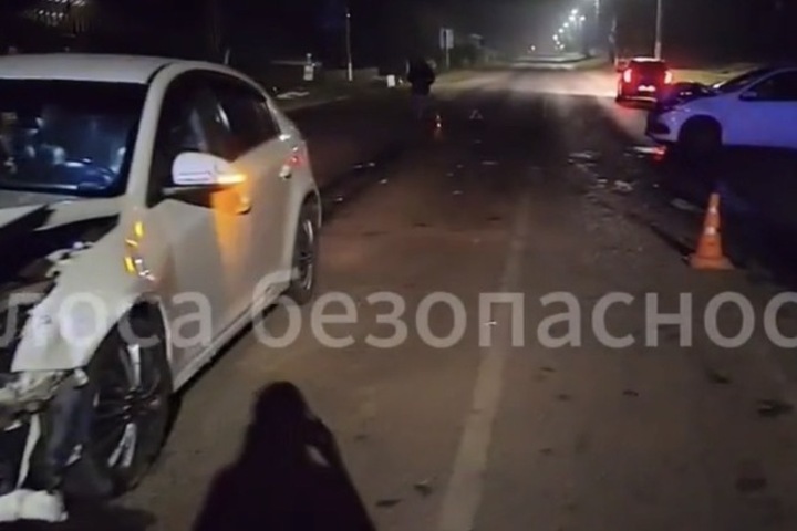 При столкновение в Инжавино двух авто пострадала пассажирка