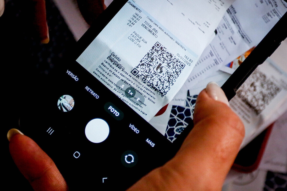 Заработал механизм универсального QR-кода для оплаты товаров и услуг