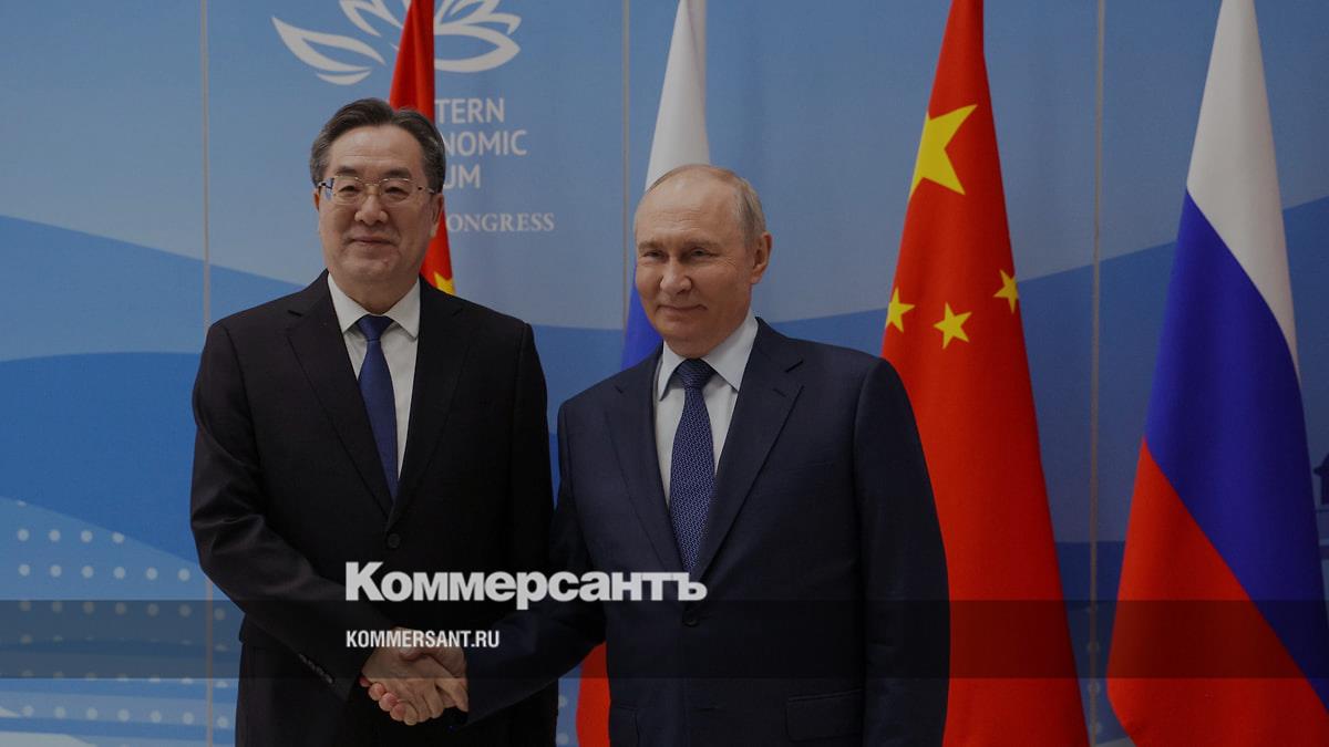 Путин встретился с вице-премьером Госсовета КНР Сюэсяном
