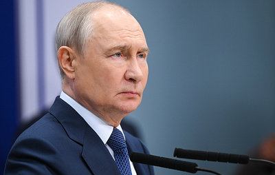 Путин отметил хорошую динамику развития Дальнего Востока и Арктики