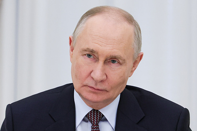 Путин наградил орденом Дружбы посла РФ в Монголии Евсикова