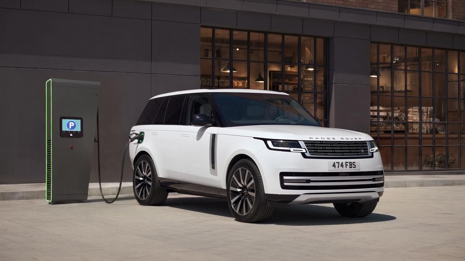 Ничего святого. Представлен совершенно новый Range Rover — на батарейках