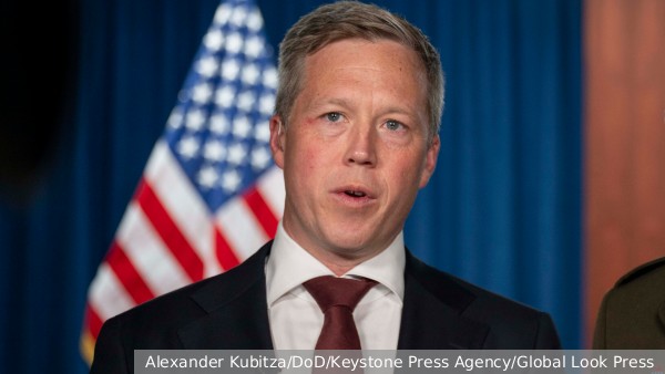 Дрисколл подтвердил отставку с поста министра армии США