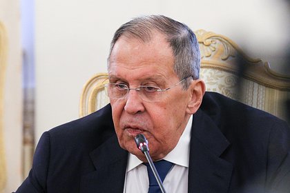 Лавров обвинил Запад в желании увековечить нацистский режим на Украине