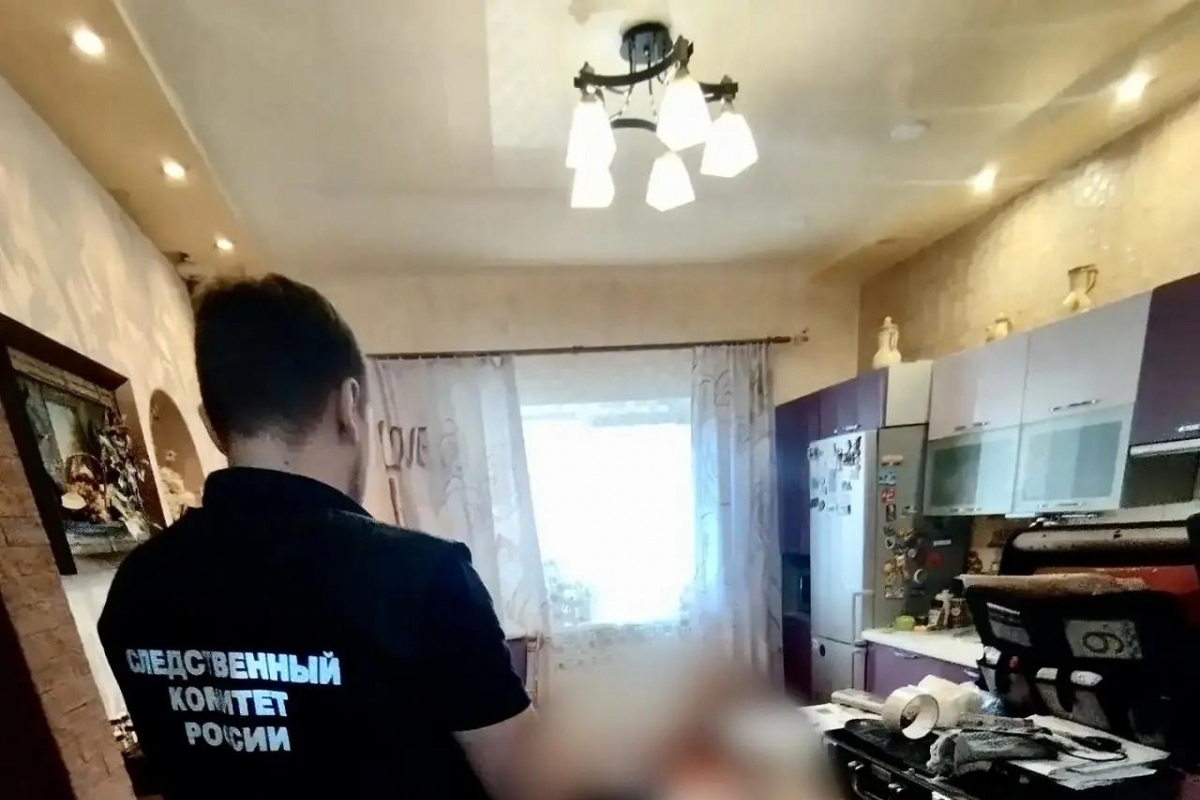Женщина зарезала подругу во время застолья в Коврове