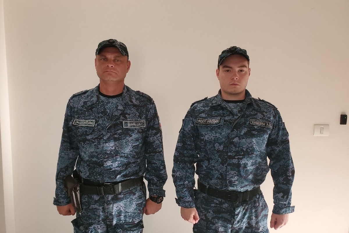 Судебные приставы Краснодара оказали первую помощь женщине с новорожденным ребенком