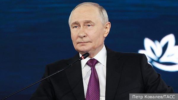 Путин назвал слухи о мобилизации в России информационной атакой