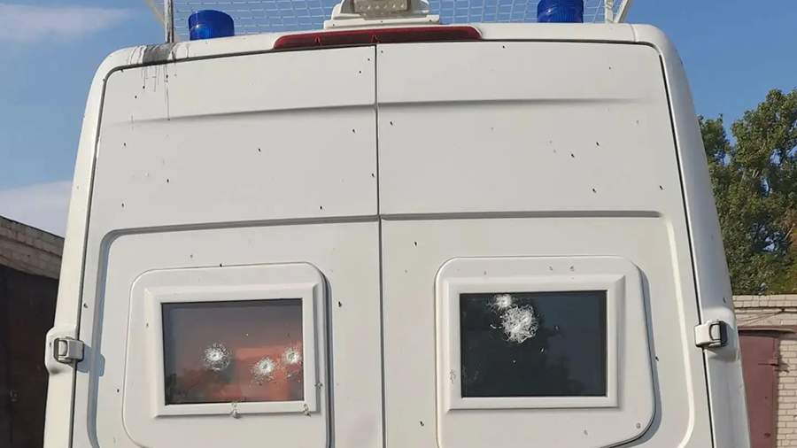 Два медика пострадали при атаке дрона ВСУ на автомобиль скорой помощи в ЛНР