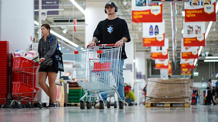 Россиянам назвали стоимость осенней продуктовой корзины для хорошего самочувствия