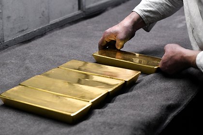 Россия стала крупнейшим продавцом золота