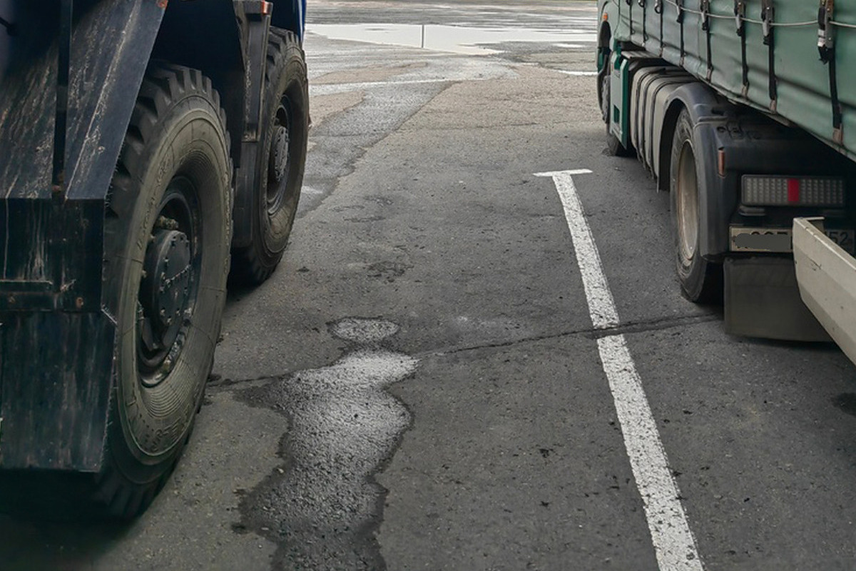 В Новгородском округе большегрузам запретили ездить к Зайчихе