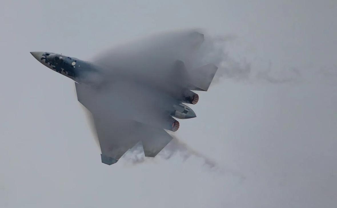 «Ростех» впервые представит стелс-беспилотники для запуска с Су-57