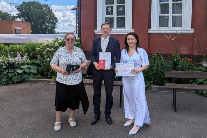 Выпускники ДМШ № 1 Серпухова поступили в колледж искусств