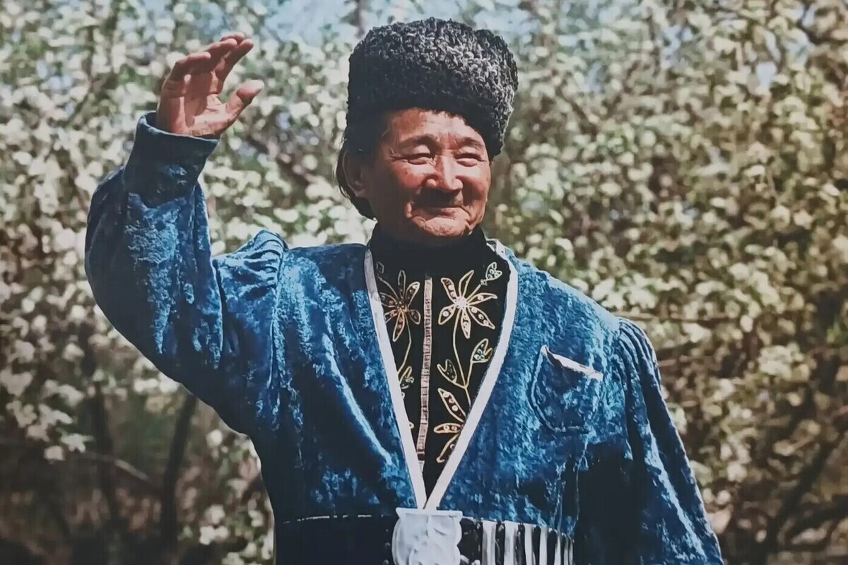 В Элисте откроют дом-музей народного поэта