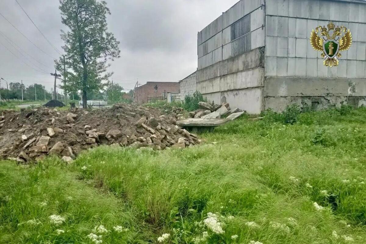 Прокуратура через суд добилась ликвидации крупной свалки в Благодарном
