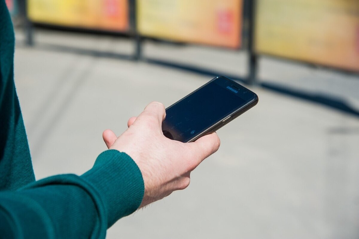 Почти каждый второй волгоградец покупает смартфон ребенку к учебному году