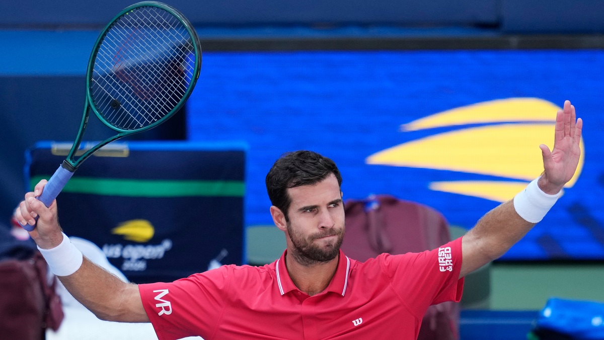 Хачанов обыграл Оже-Альясссима во втором круге US Open