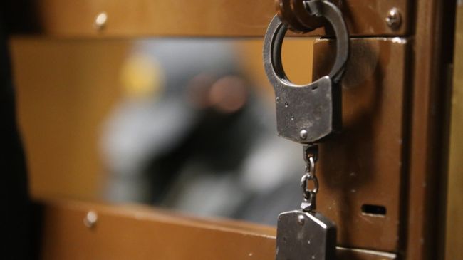 В Москве мужчину арестовали за непристойные действия без одежды на улице