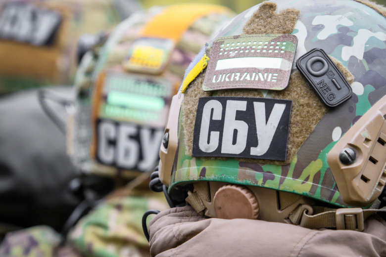 Устроивших в Киеве перестрелку силовиков призвали наказать за русский язык