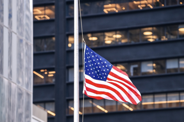 Стало известно, почему США внезапно потребовали от Украины вернуть деньги
