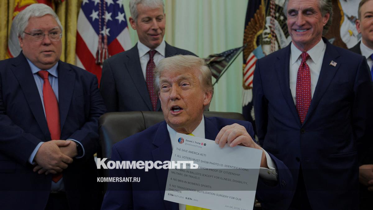 На Трампа подали в суд из-за продажи раннего доступа к его постам в Truth Social