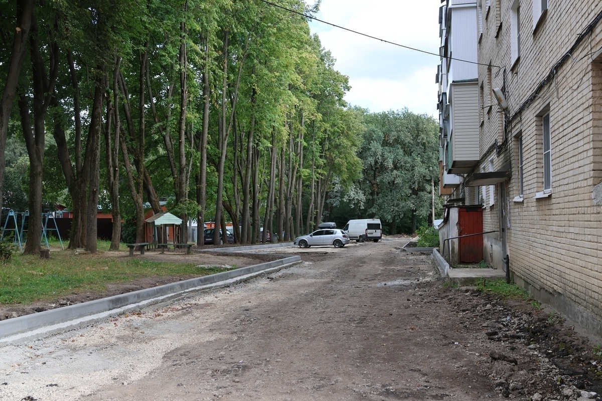 Ремонт во дворах Новомосковска: как преображаются Профсоюзная и Шахтеров