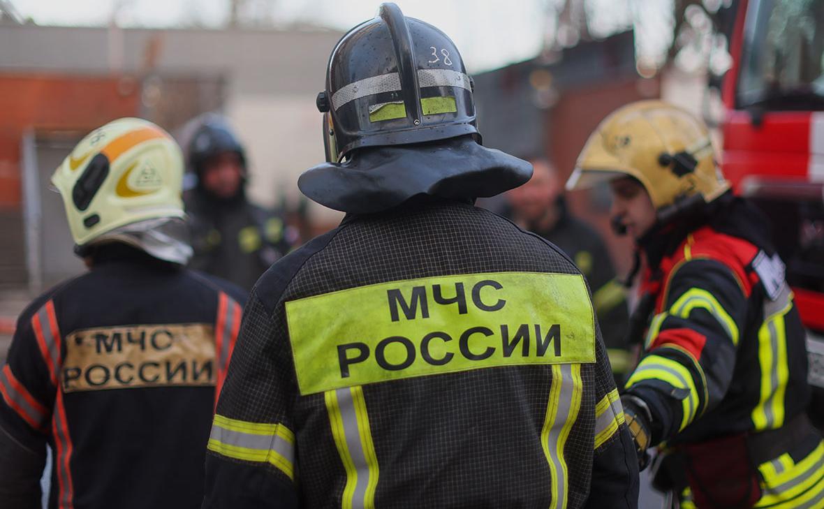 Мэр Сочи рассказал, что на нефтебазе продолжают тушить пожар