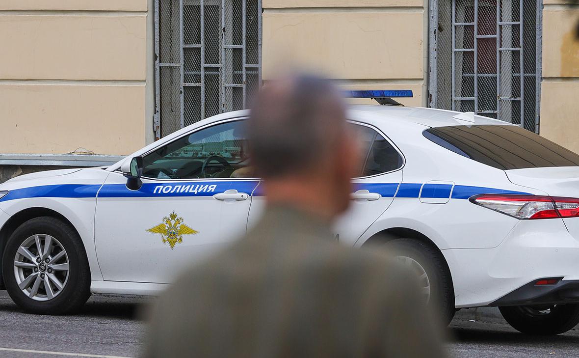 В Екатеринбурге на АЗС обнаружили женщину с пистолетом