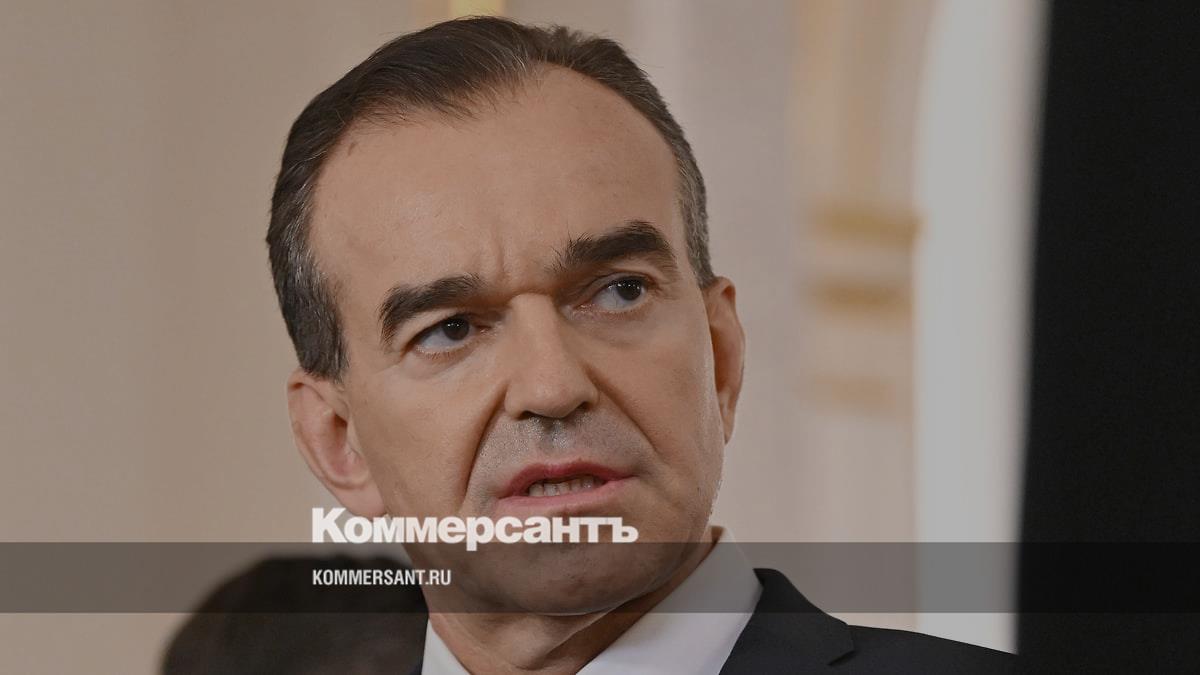 Кондратьев заявил о риске перебоев с топливом в Сочи после пожара на нефтебазе // Кондратьев: после пожара на нефтебазе в Сочи возможны перебои с топливом