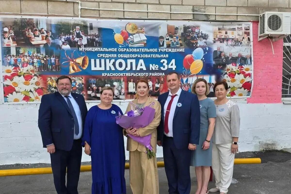 Волгоградский ТЮЗ и школа № 34 стали площадками встреч со звездами кино