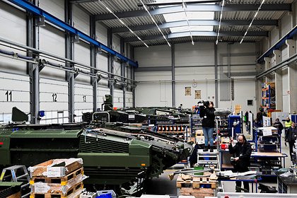 Американский завод не выпустил ни одного снаряда для Украины